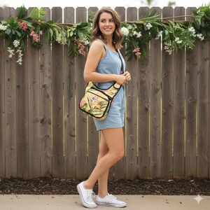 Local Design Made in Hawaii Floral Print Sling Crossbody Purse Bird of Paradise